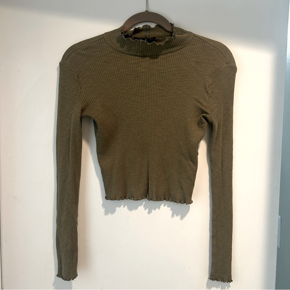 Medium Olive Green Forever 21 Long Sleeve Ribbed Turtle Neck Crop Top
